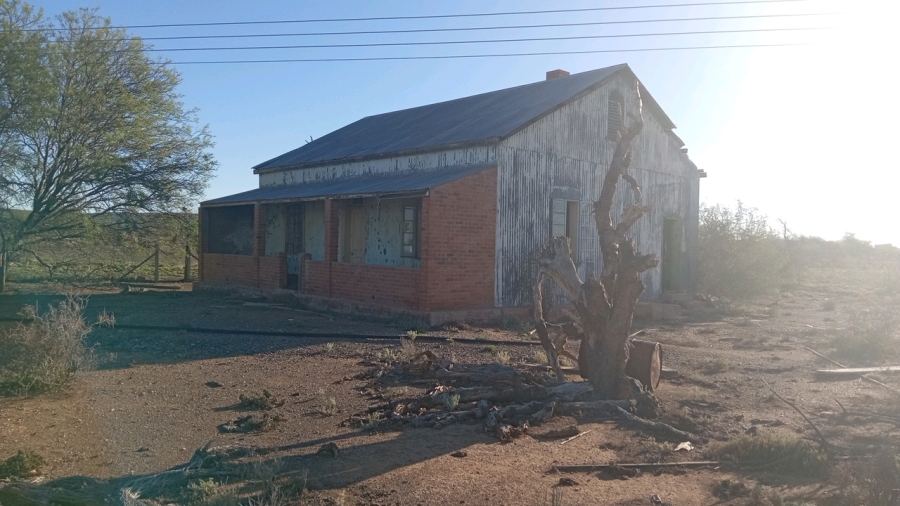 2 Bedroom Property for Sale in Aberdeen Eastern Cape